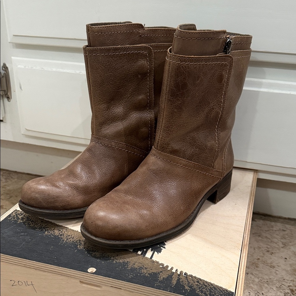 BCBGeneration Tan Ankle Booties